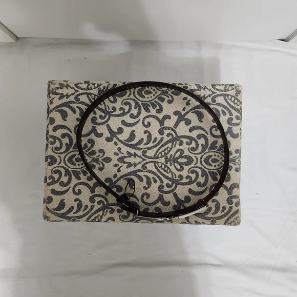 VINTAGE Dolce and Gabbana Brown Leather Belt with Silver Hardware (Ladie… - Picture 6 of 7